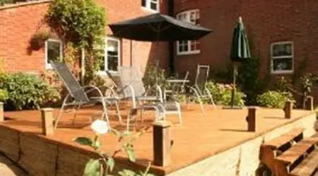 garden decking